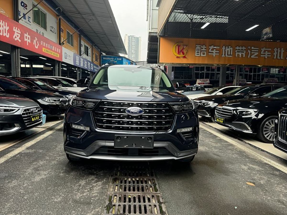 福特 探險(xiǎn)者  2020款 EcoBoost 285 四驅(qū)風(fēng)尚版 6座圖片