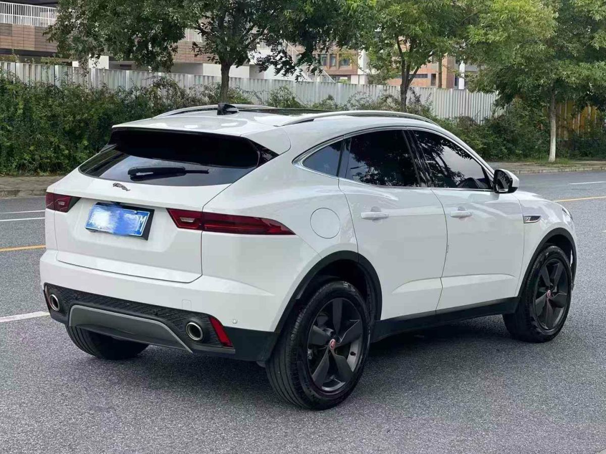 捷豹 F-PACE  2024款 P400 SPORT圖片