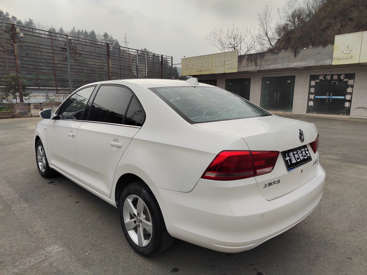 大眾 途觀  2013款 1.8TSI 自動(dòng)兩驅(qū)舒適版圖片