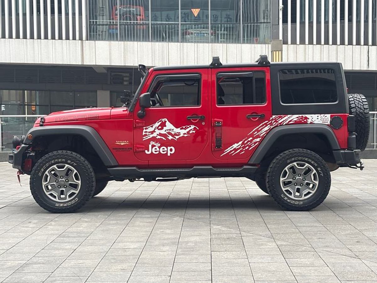 Jeep 牧馬人  2014款 3.0L Sahara 四門版圖片