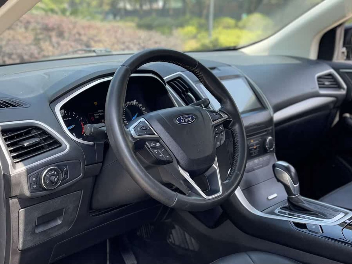福特 銳界  2017款 EcoBoost 245 兩驅(qū)鉑銳型 5座圖片