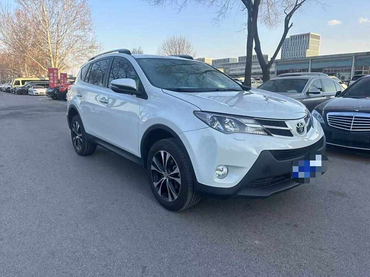 豐田 RAV4榮放  2015款 2.5L 自動(dòng)四驅(qū)精英版圖片