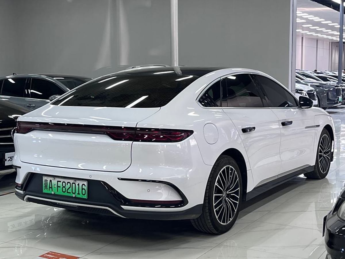 比亞迪 漢  2022款 DM-i 121KM 領(lǐng)航型圖片