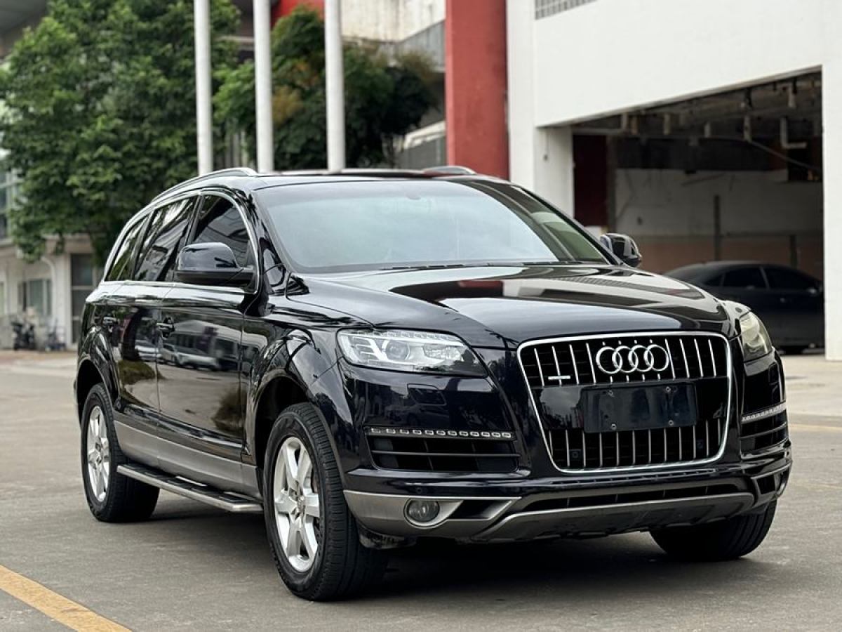 奧迪 奧迪Q7  2014款 35 TFSI 進(jìn)取型圖片