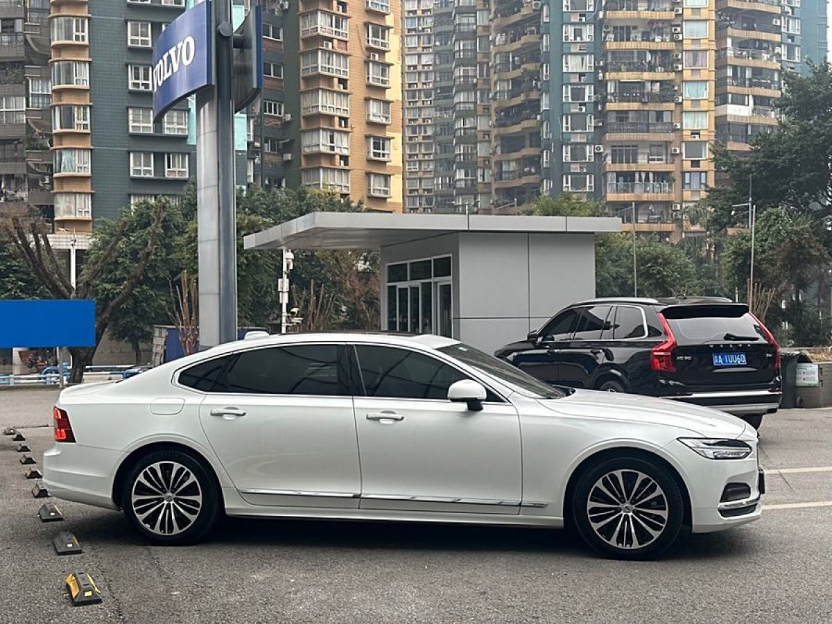 沃爾沃 S90  2023款 B5 智逸豪華版圖片