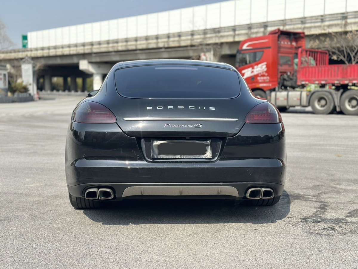 2013年06月保時(shí)捷 Panamera  2013款 Panamera Platinum Edition 3.6L