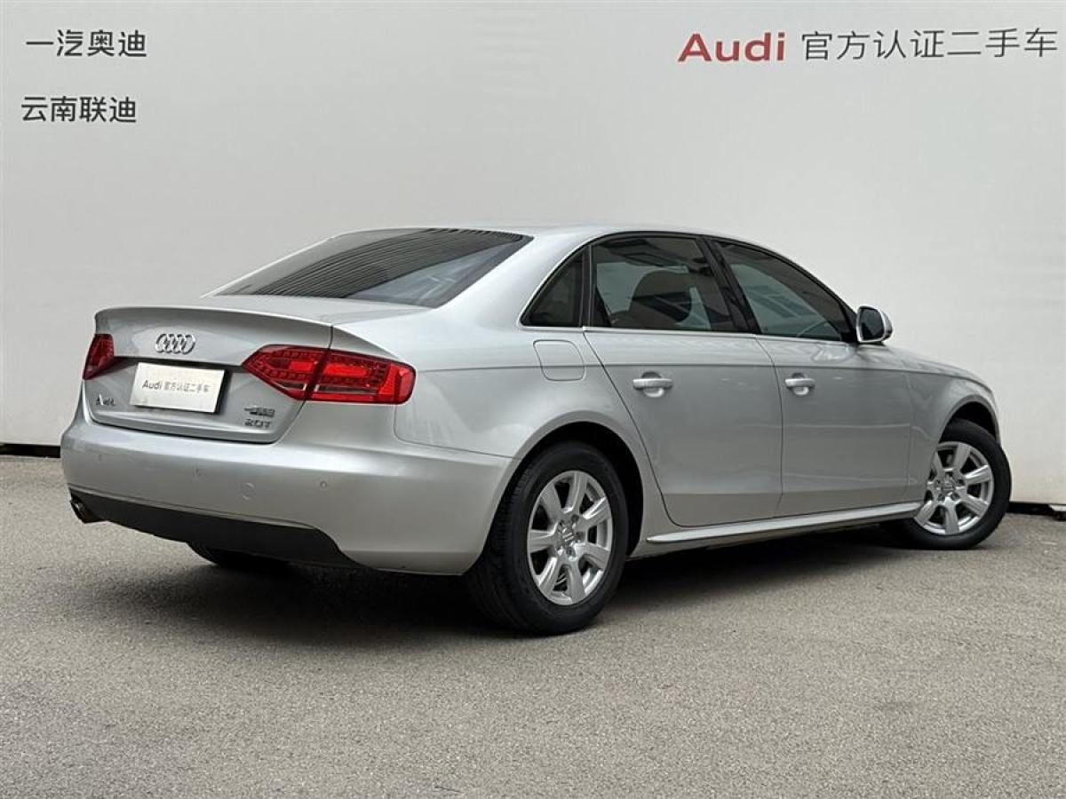 2010年3月奧迪 奧迪A4L  2010款 2.0 TFSI 舒適型