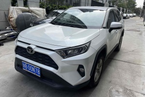 RAV4 丰田 荣放 2.0L CVT两驱都市版