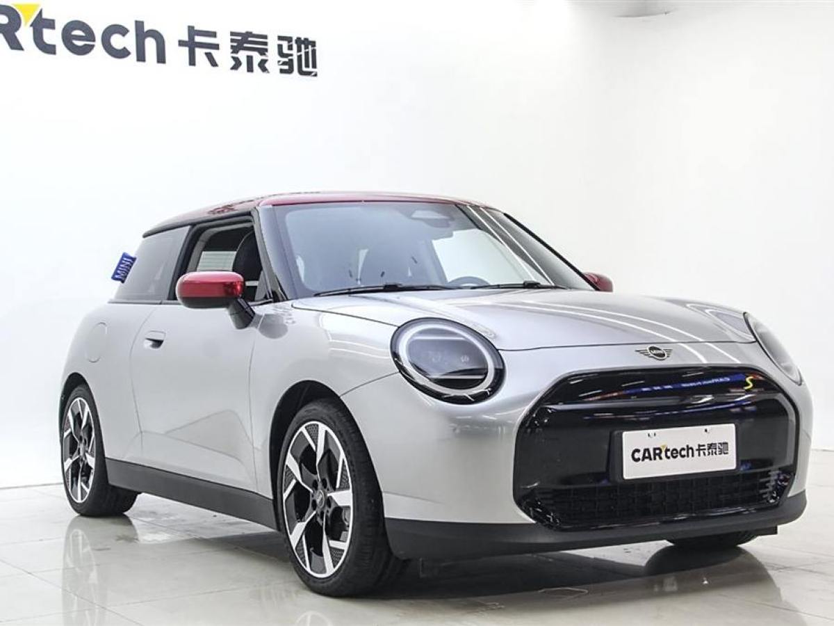 2024年8月MINI 電動(dòng)MINI COOPER  2024款 452km COOPER SE 藝術(shù)家