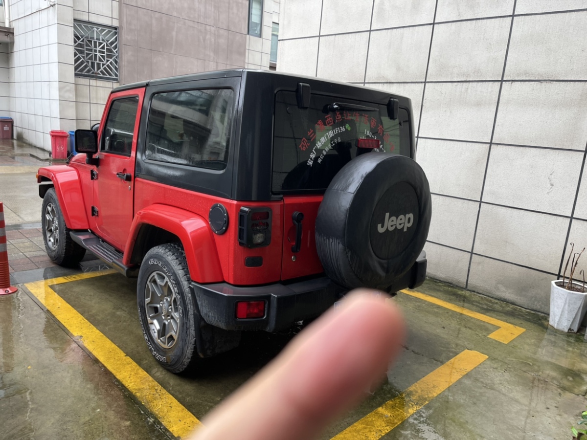 Jeep 牧馬人  2014款 3.6L 龍騰典藏版圖片