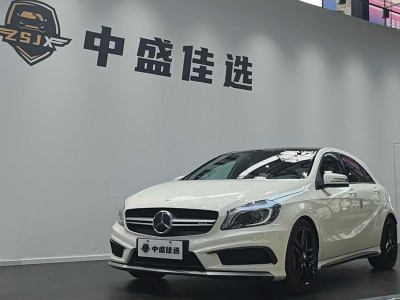 2015年10月 奔馳 奔馳A級(jí)AMG AMG A 45 4MATIC圖片