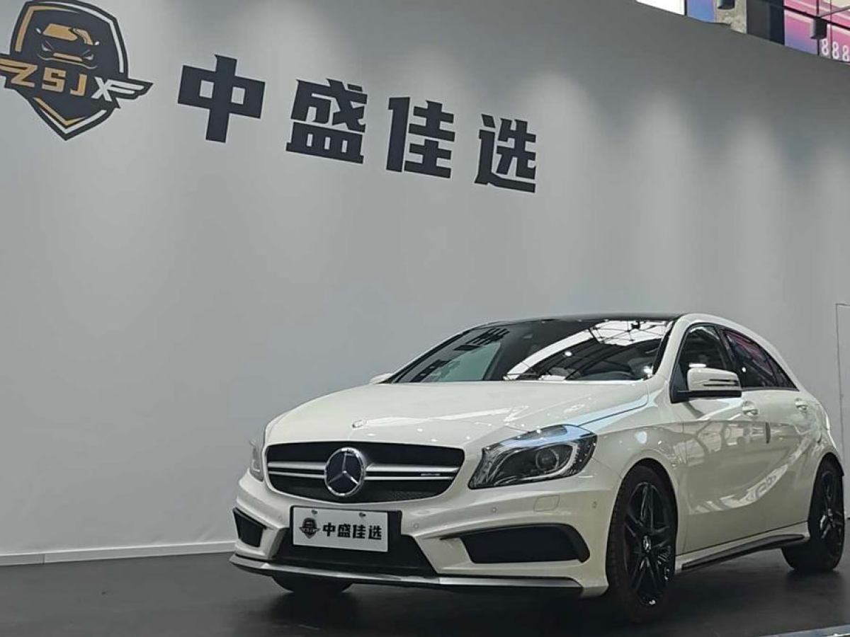 2015年10月奔馳 奔馳A級AMG  2014款 AMG A 45 4MATIC