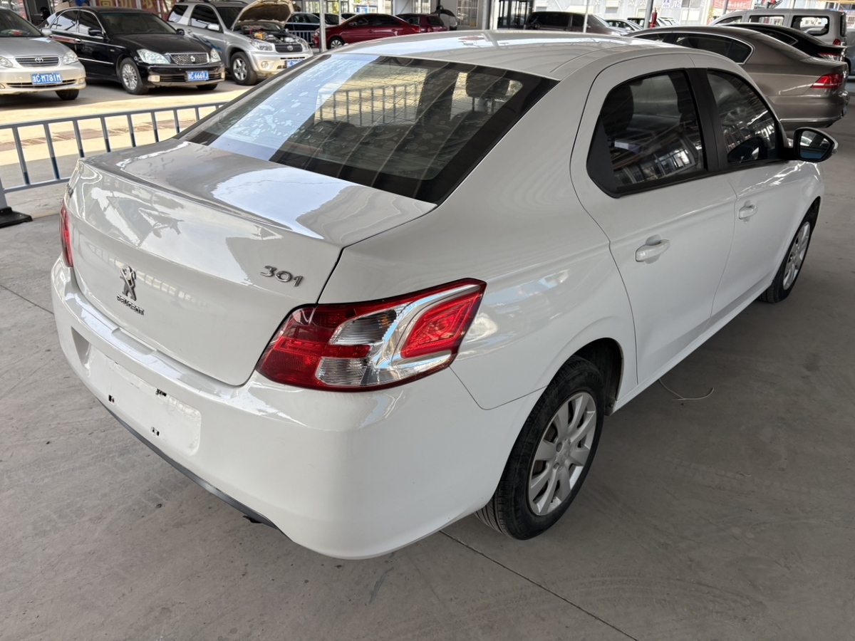 標(biāo)致 301  2014款 1.6L 手動(dòng)舒適版圖片