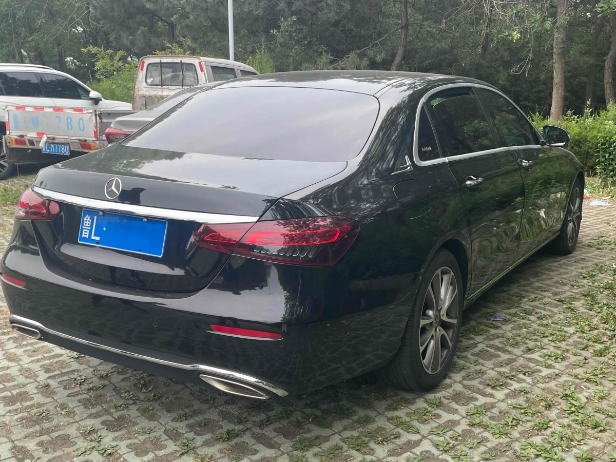 奔馳 奔馳E級(jí)  2019款 E 260 L 4MATIC圖片