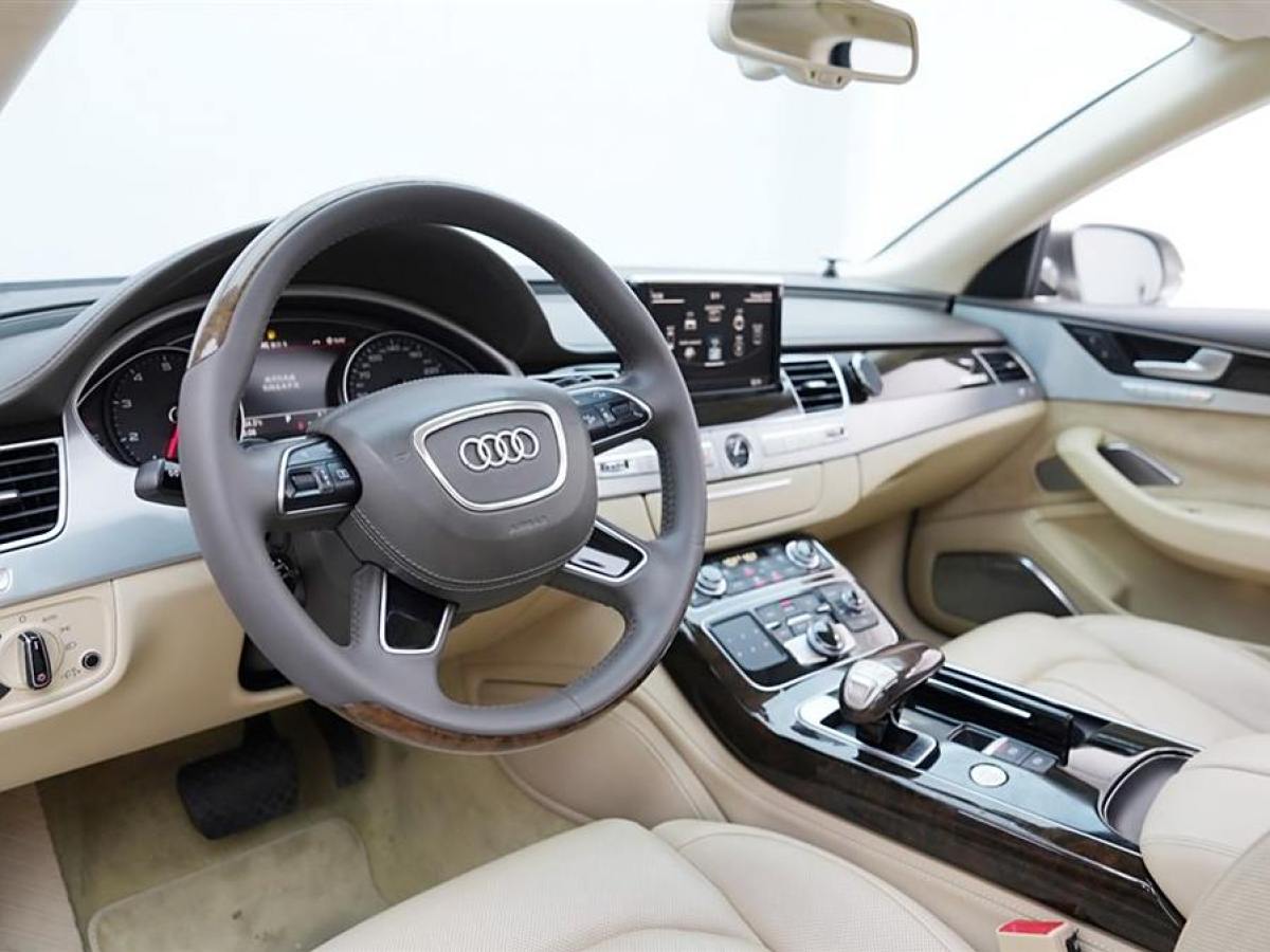 奧迪 奧迪A8  2013款 A8L 50 TFSI quattro豪華型圖片