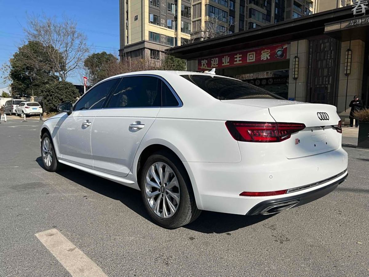 奧迪 奧迪A4L  2019款 40 TFSI 進取型 國V圖片