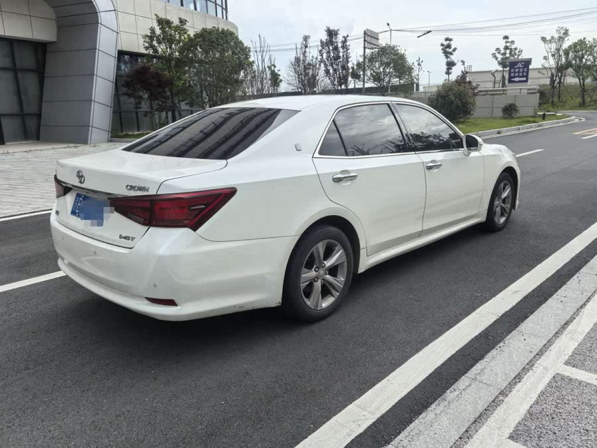 豐田 皇冠  2015款 2.0T 時(shí)尚版圖片