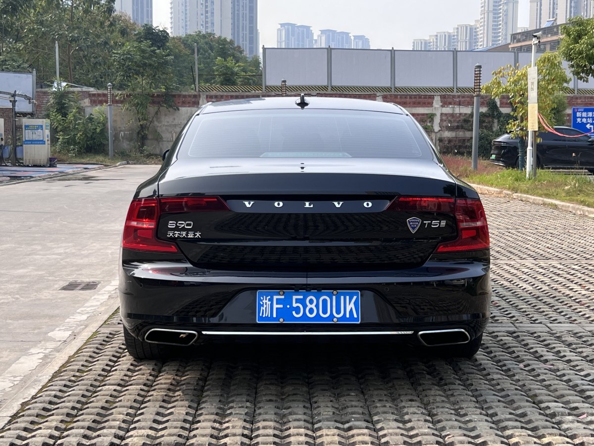 沃爾沃 S90  2020款 改款 T5 智逸豪華版圖片