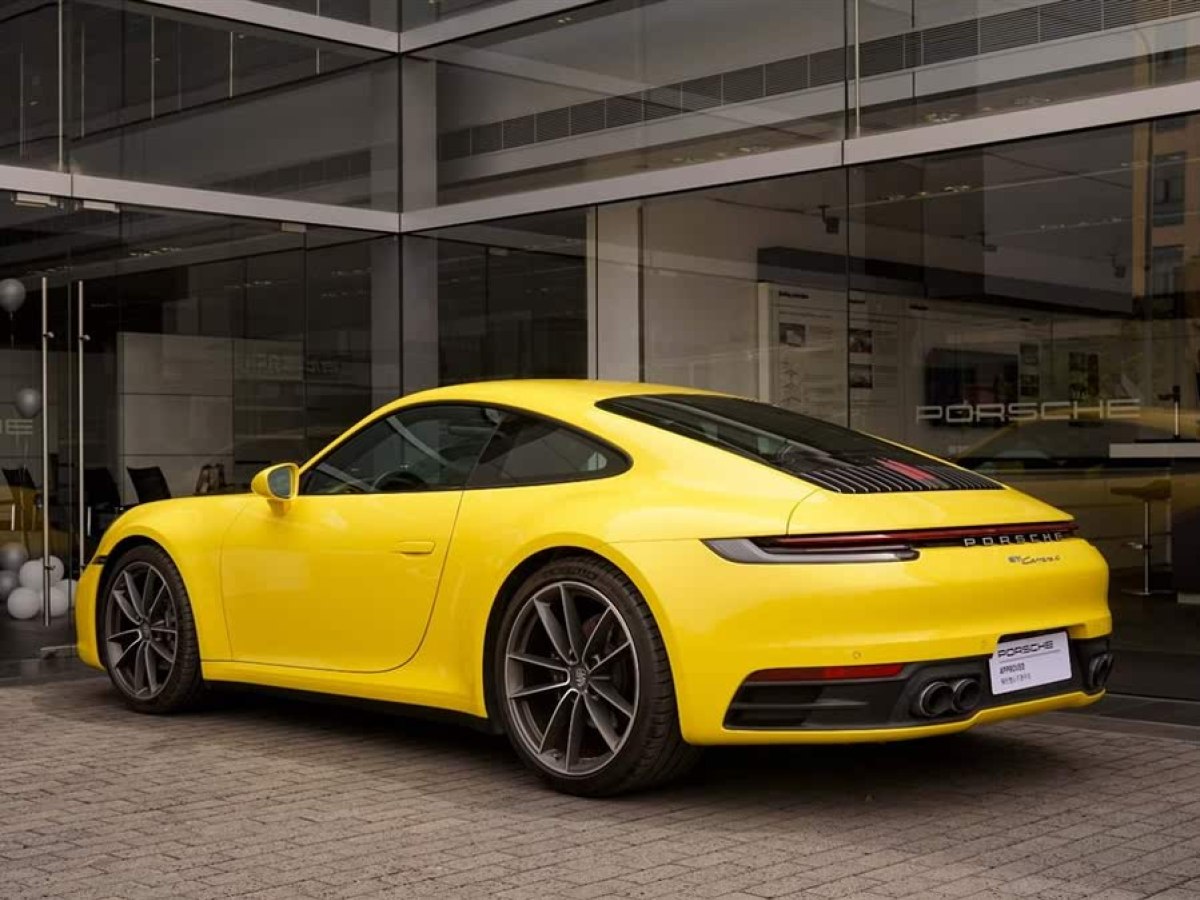 保時(shí)捷 911  2023款 Carrera 4 3.0T圖片