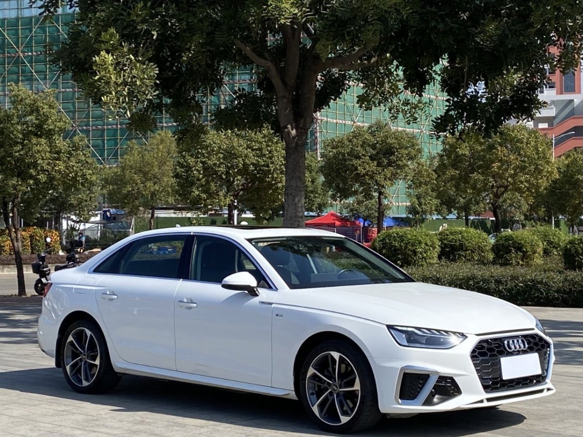 奧迪 奧迪A4L  2022款 40 TFSI 時(shí)尚動(dòng)感型圖片