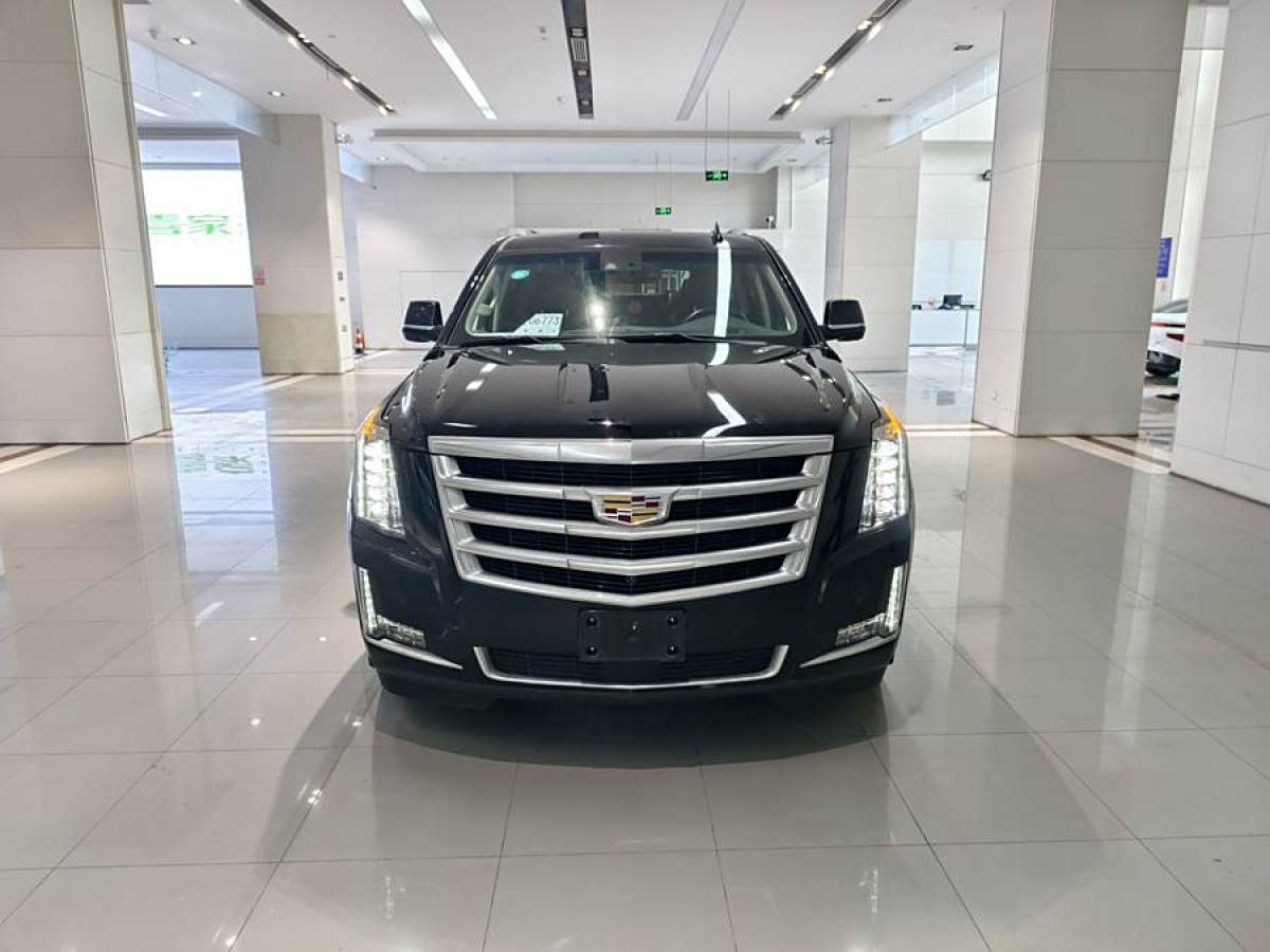 凱迪拉克 凱雷德ESCALADE  2017款 6.2L ESV鉑金版加長(zhǎng)型圖片