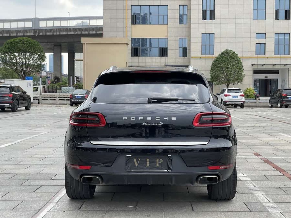 保時(shí)捷 Macan  2014款 Macan 2.0T圖片