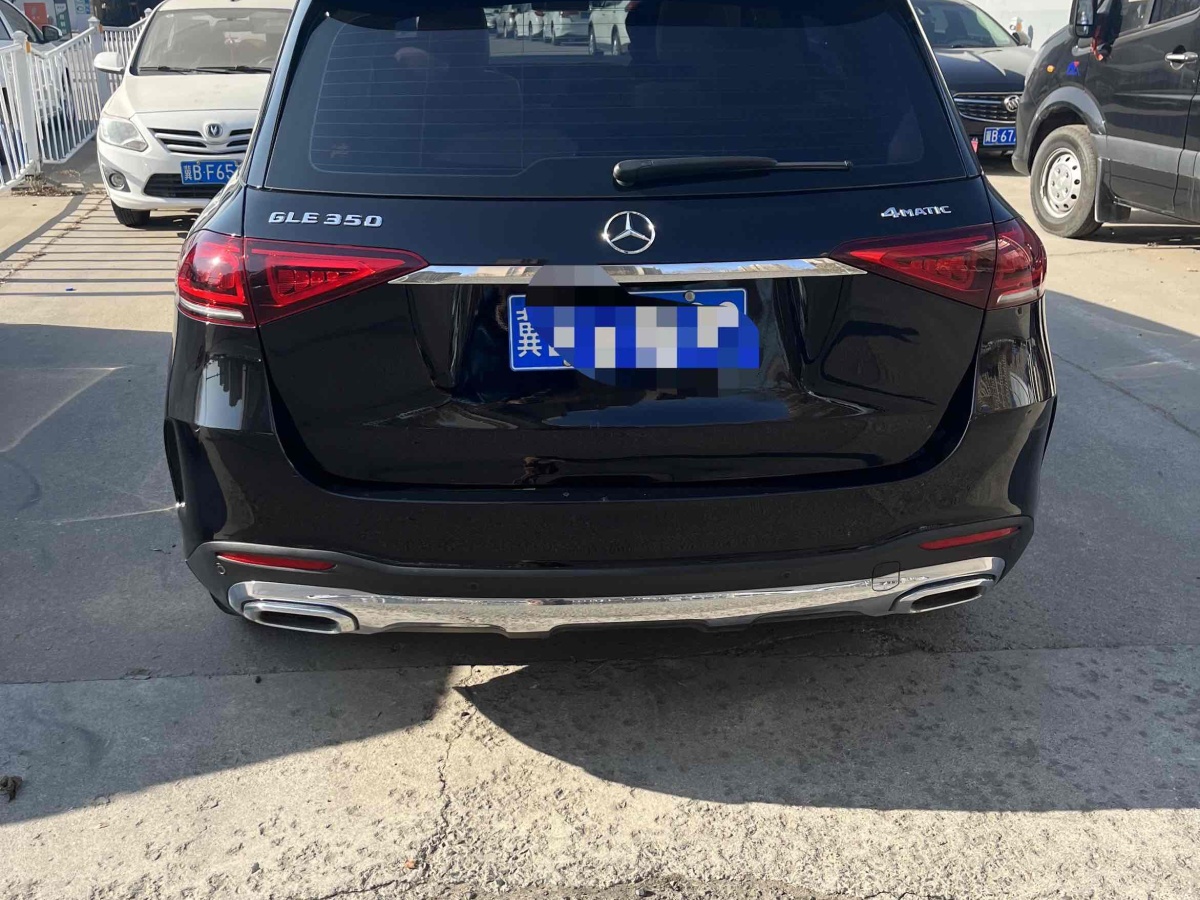 奔馳 奔馳GLE  2024款 改款 GLE 350 4MATIC 時(shí)尚型圖片