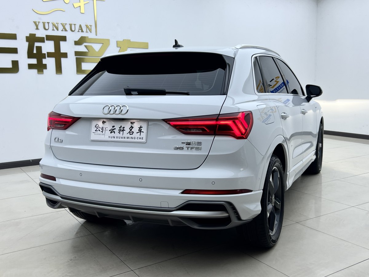 奧迪 奧迪Q3  2022款 35 TFSI 時尚動感型圖片