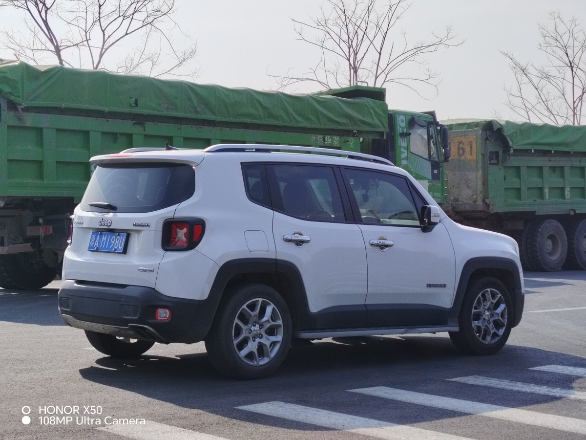 Jeep 自由俠  2016款 1.4T 自動(dòng)勁能版圖片