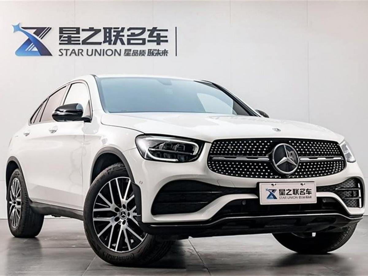 奔馳 奔馳GLC  2023款 改款 GLC 260 4MATIC 轎跑SUV圖片