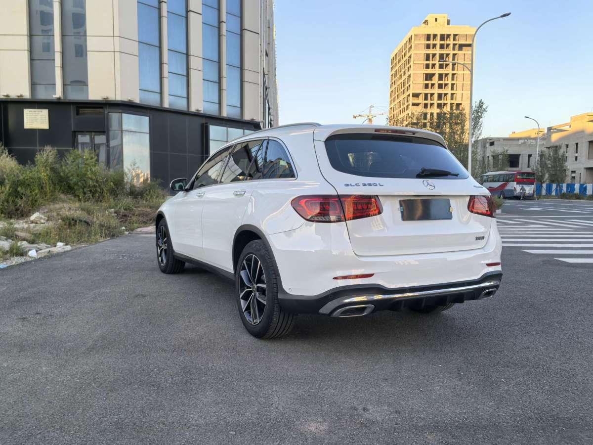 2020年06月奔馳 奔馳GLC  2020款 改款 GLC 260 L 4MATIC 豪華型