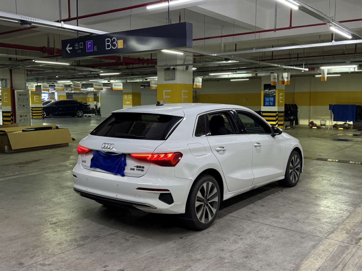 奧迪 奧迪A3  2021款 Sportback 35 TFSI 進(jìn)取致雅型圖片