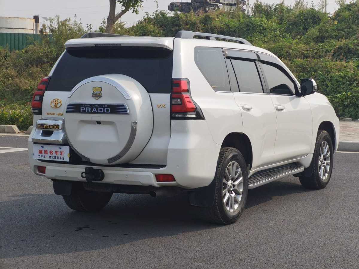 2019年5月豐田 普拉多  2018款 3.5L 自動(dòng)VX NAVI后掛備胎