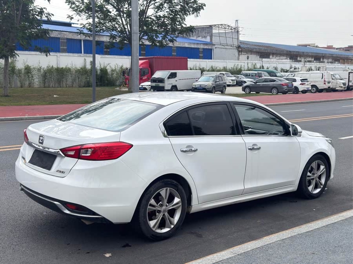 眾泰 Z500  2016款 1.5T CVT尊貴型圖片
