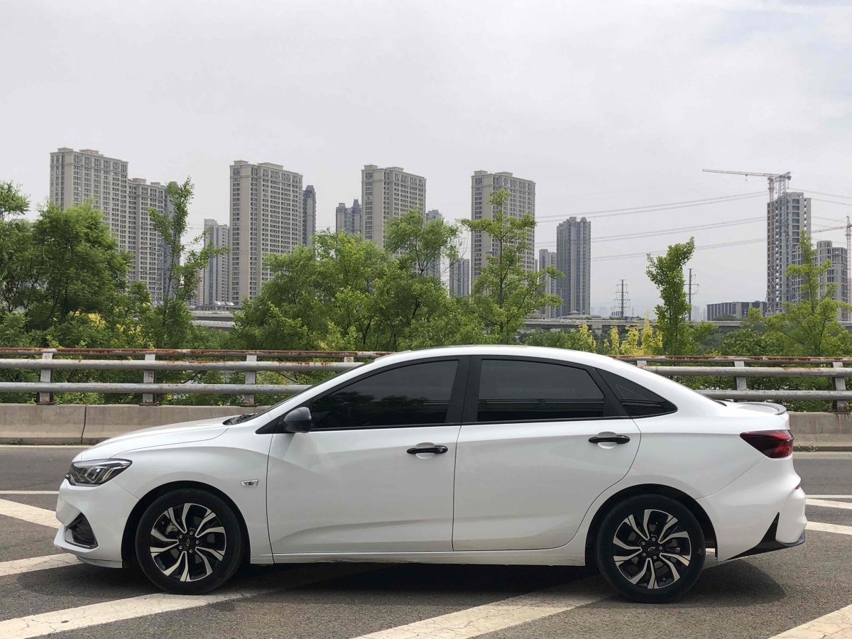 2021年7月雪佛蘭 科魯澤  2020款 輕混 RS 330T 自動(dòng)暢快版