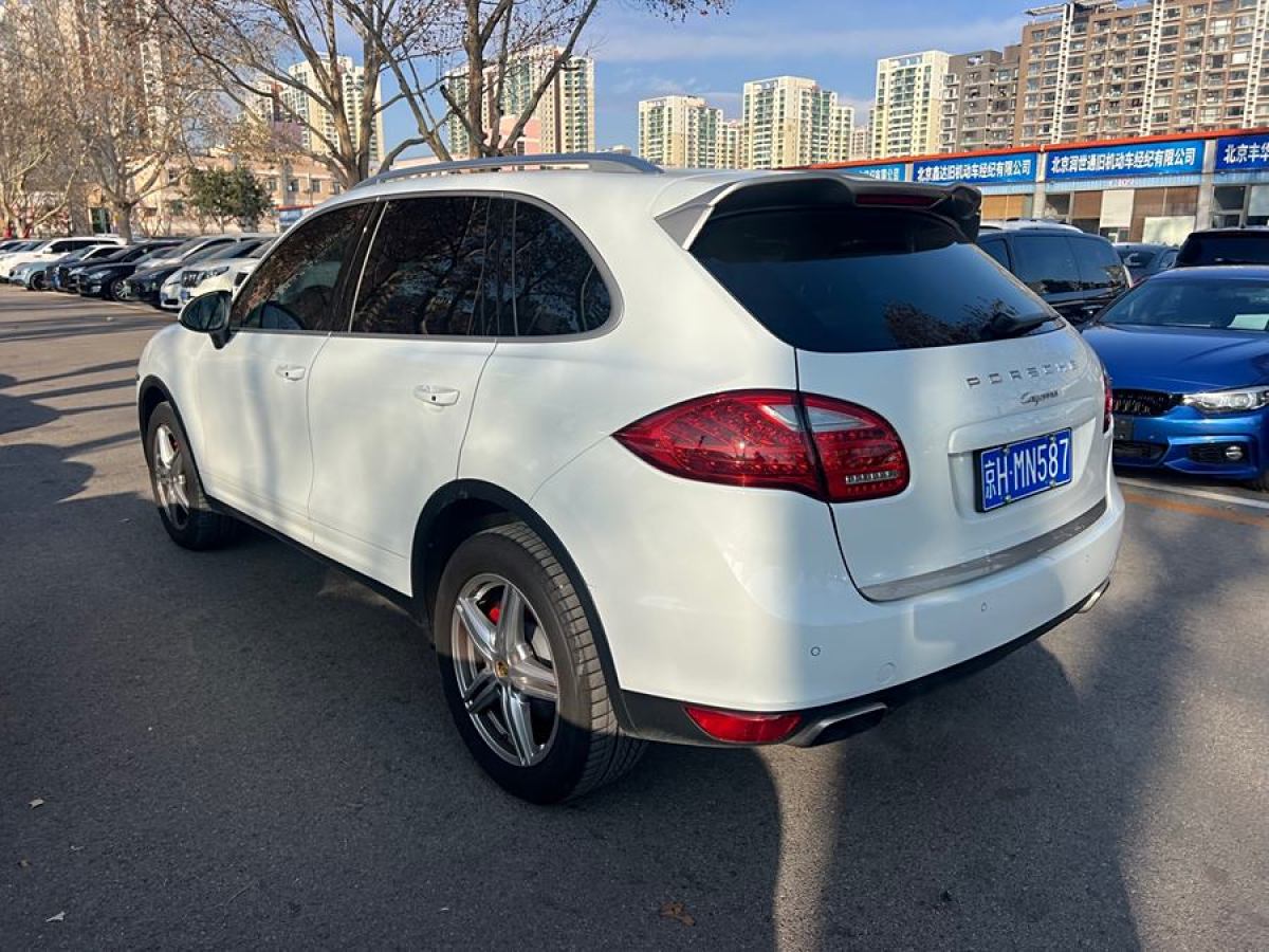 保時(shí)捷 Cayenne  2014款 Cayenne Platinum Edition 3.0T圖片