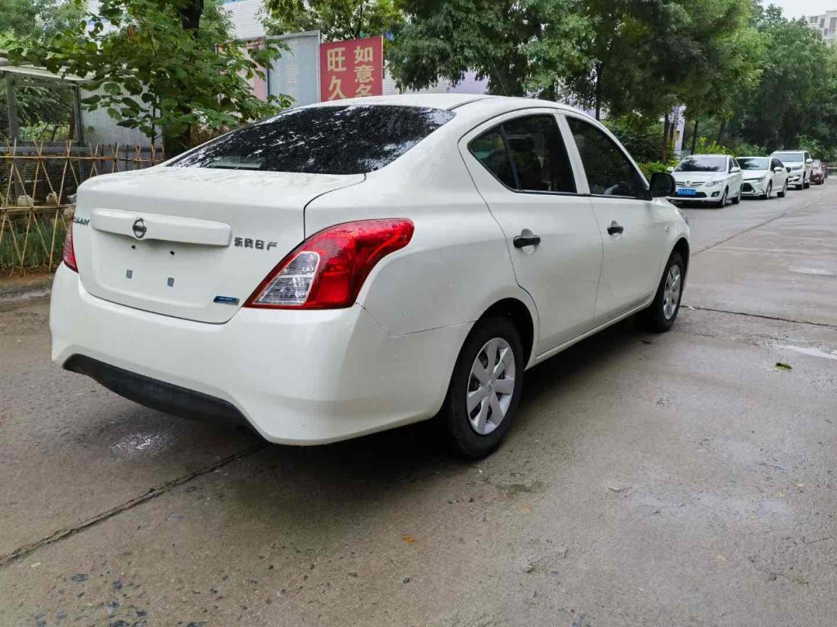 日產(chǎn) 陽光  2015款 1.5XE 手動(dòng)精英版圖片