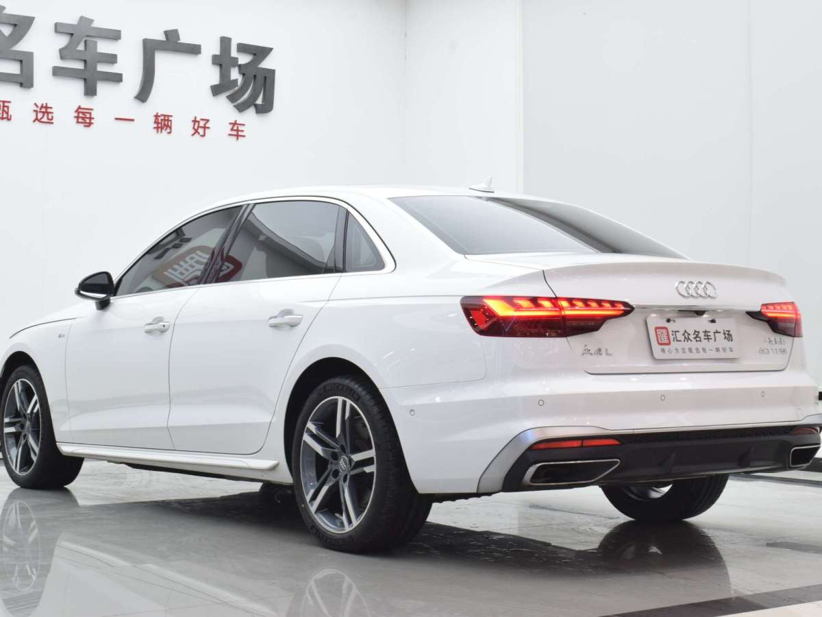 奧迪 奧迪A4L  2020款 40 TFSI 豪華動(dòng)感型圖片