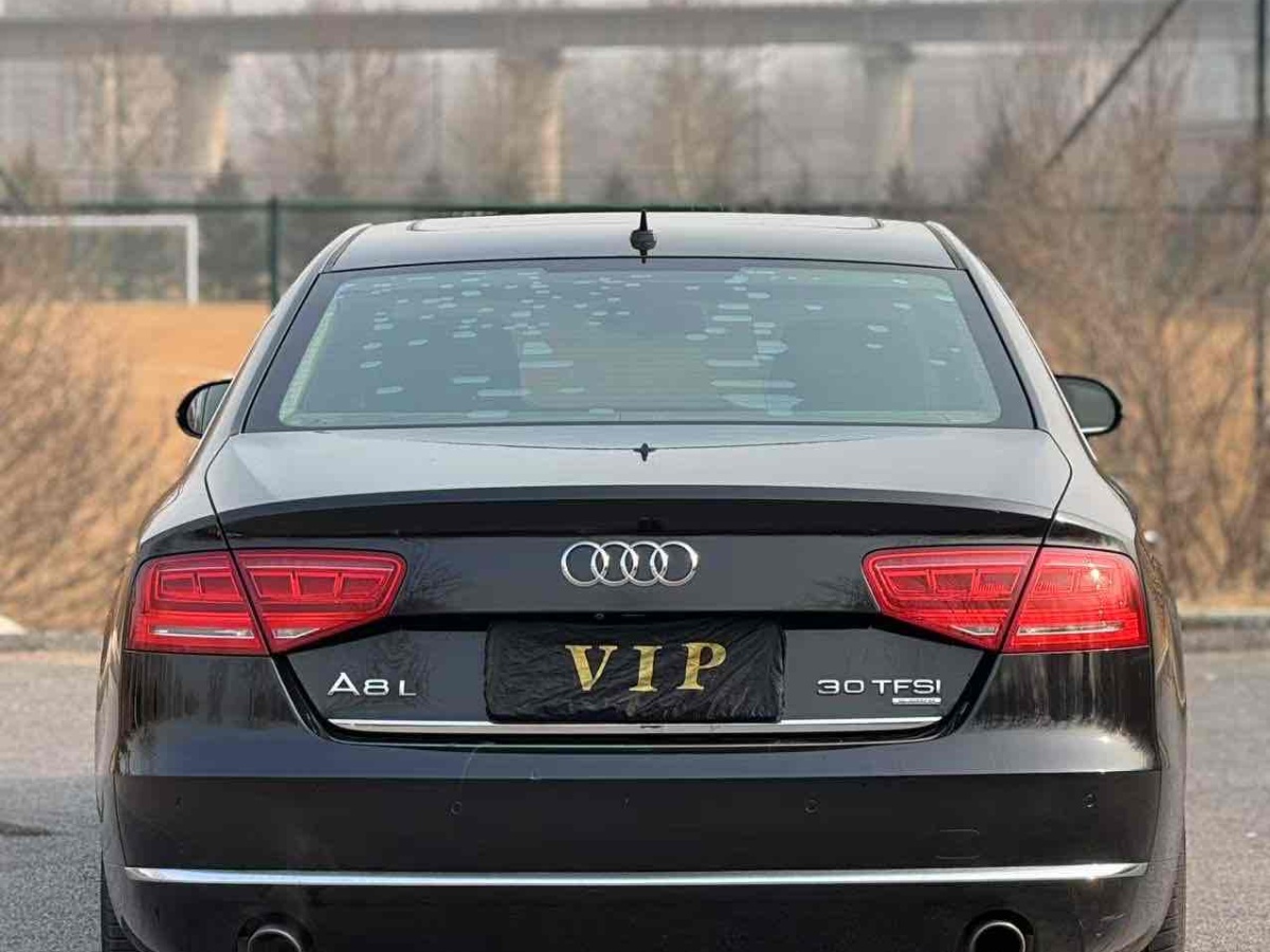 奧迪 奧迪A8  2013款 A8L 45 TFSI quattro豪華型圖片