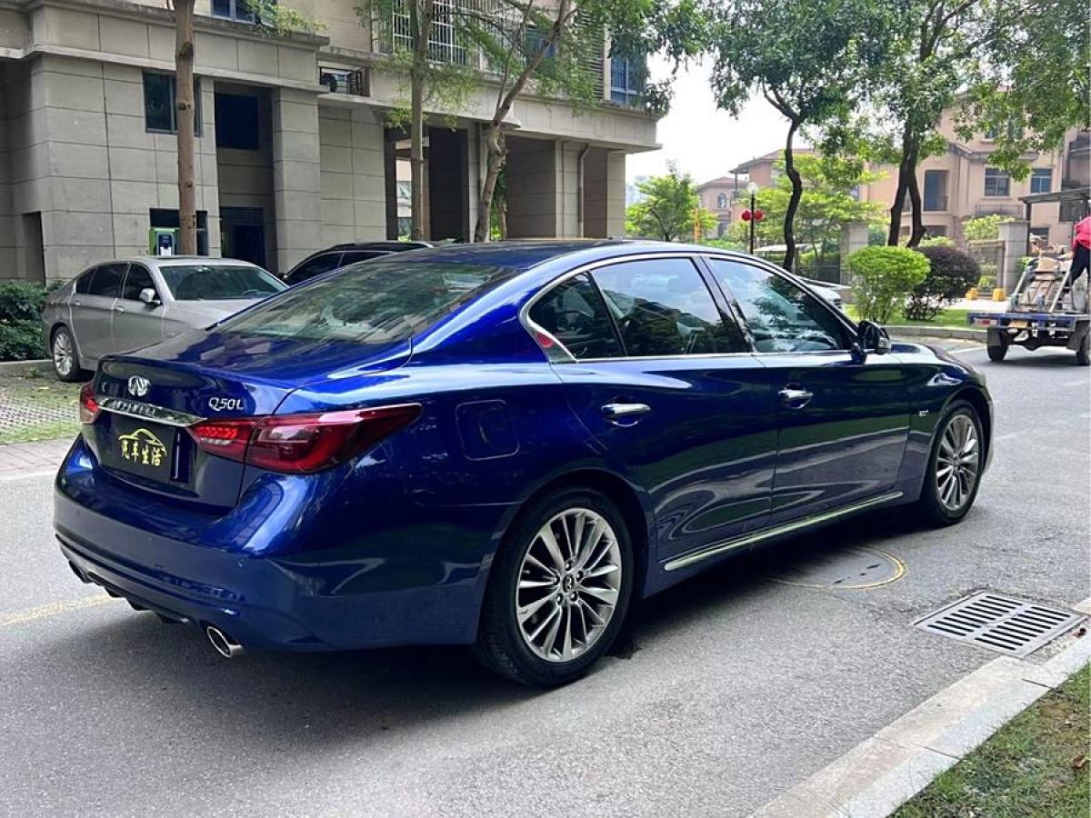 英菲尼迪 Q50L  2018款 2.0T 進(jìn)享版 國(guó)VI圖片