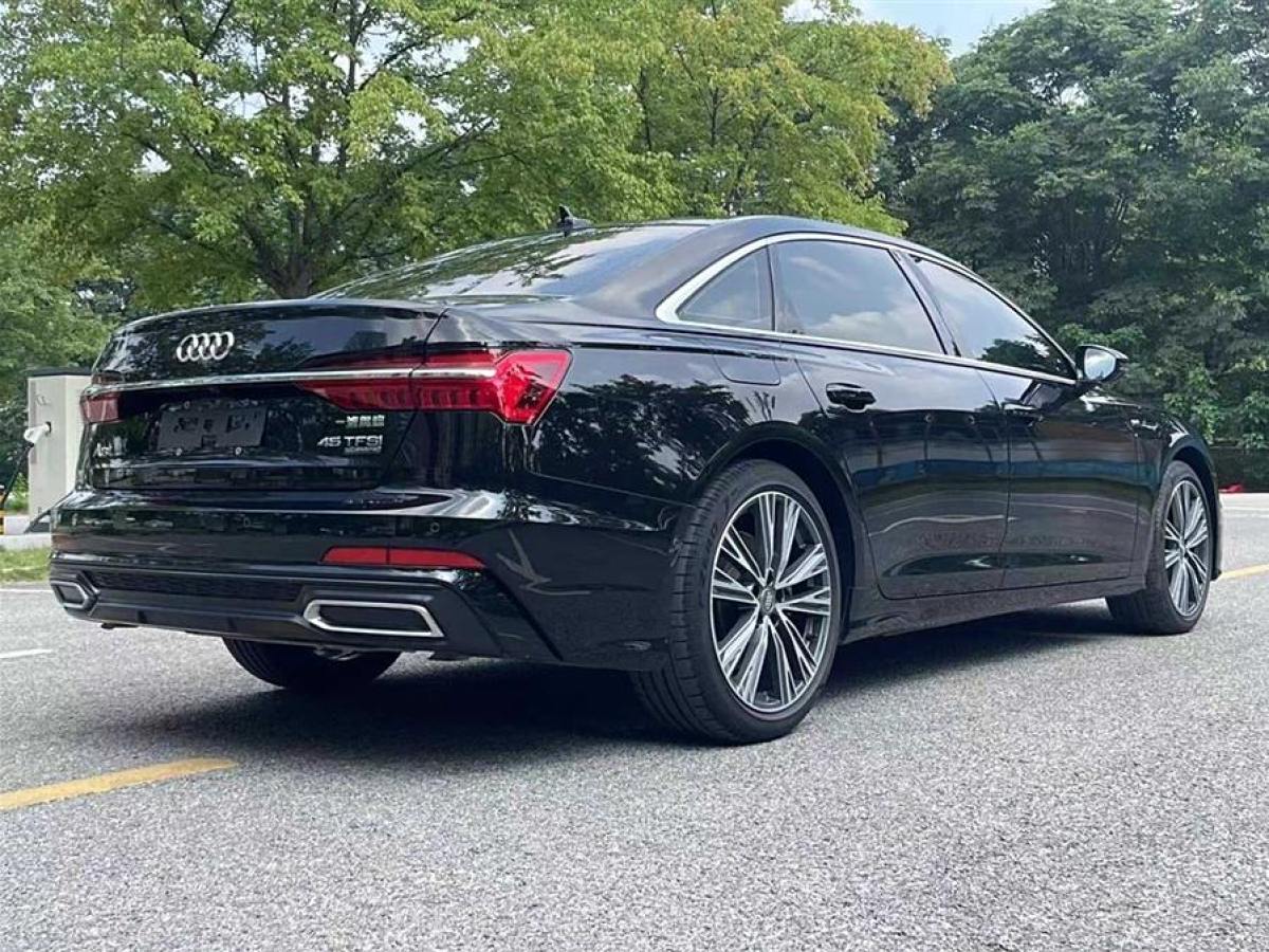 奧迪 奧迪A6L  2021款 45 TFSI quattro 臻選動感型圖片