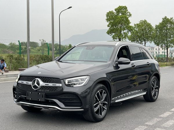 奔驰 奔驰GLC  2021款 GLC 300 L 4MATIC 动感型