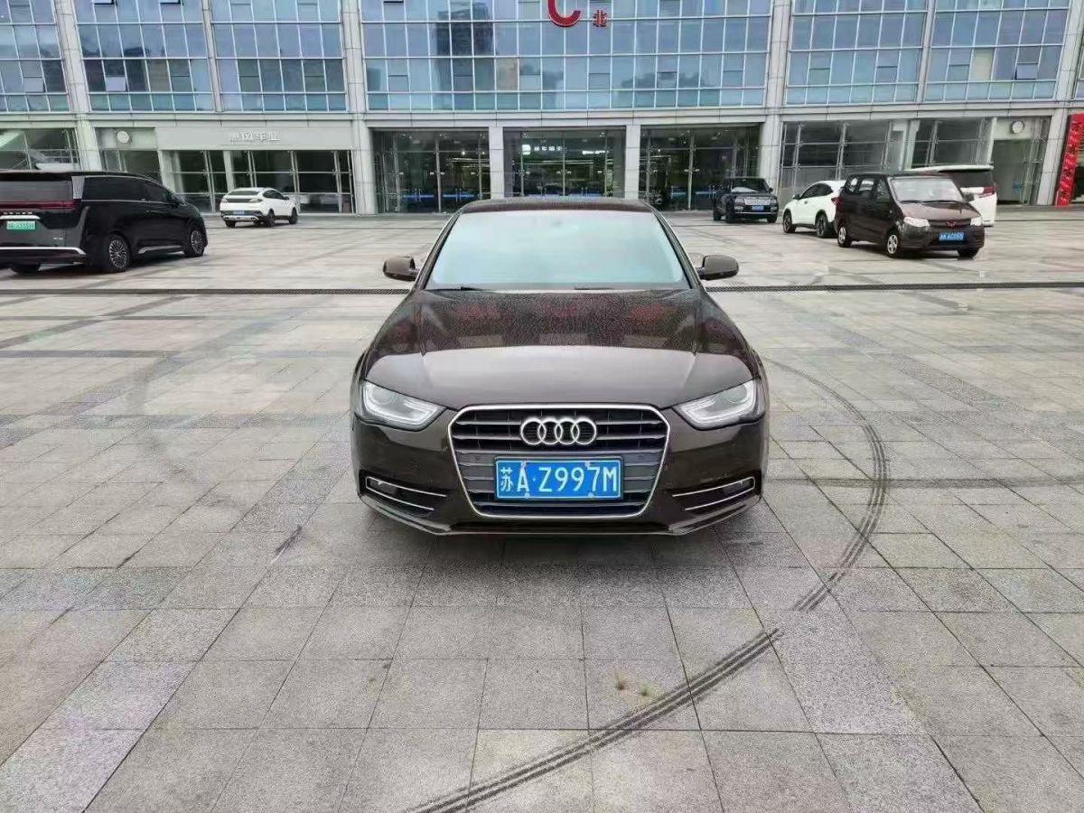 奧迪 奧迪A4L  2015款 A4L 1.8TFSI 30TFSI 舒適型圖片