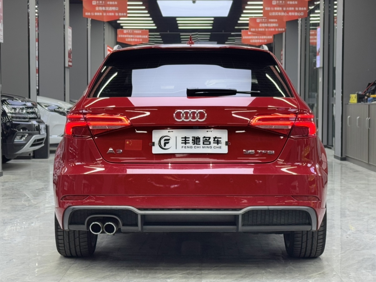 奧迪 奧迪A3  2018款 30周年年型 Sportback 35 TFSI 運(yùn)動型圖片