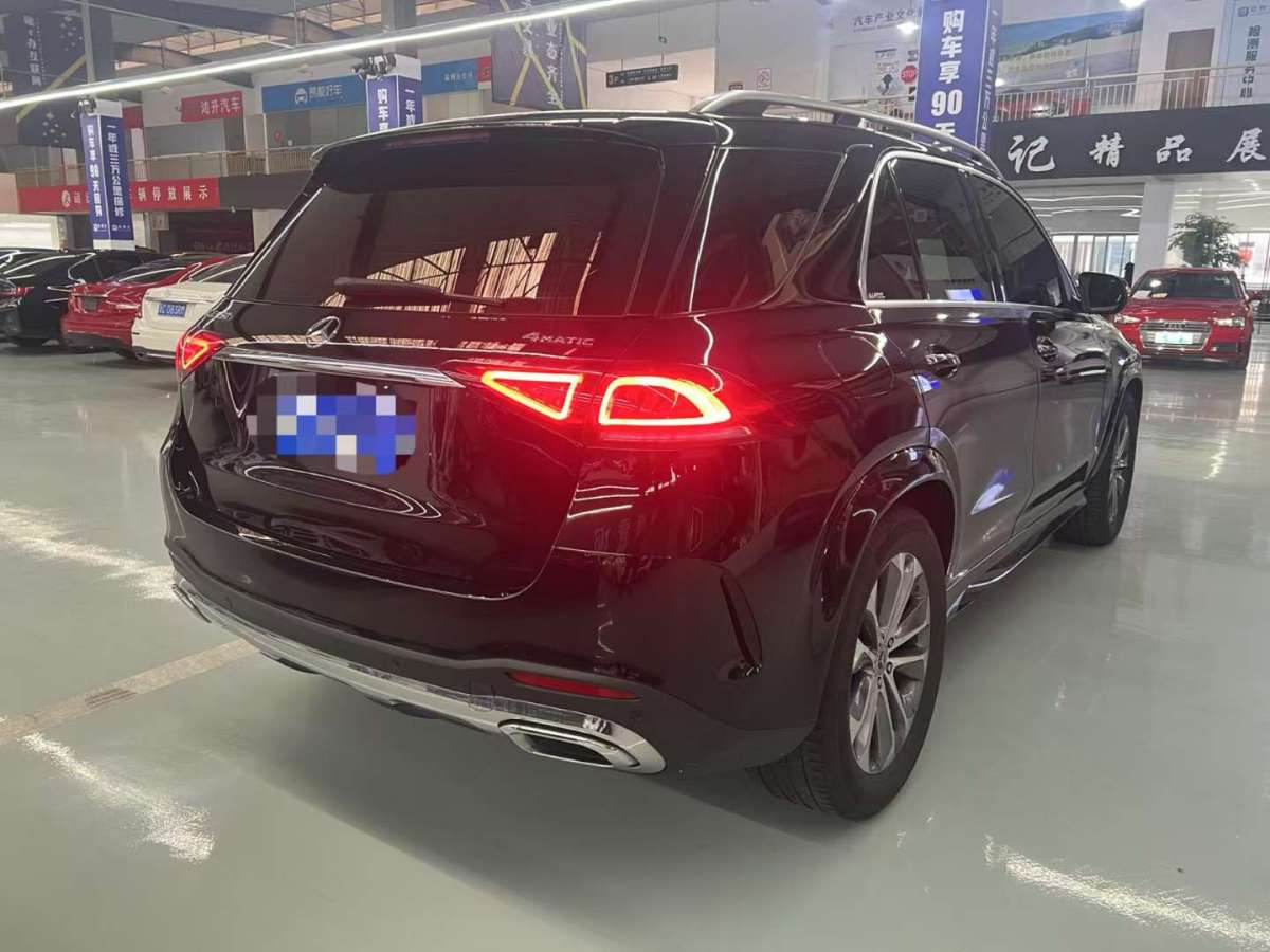 奔馳 奔馳GLE  2022款 改款 GLE 350 4MATIC 時(shí)尚型圖片