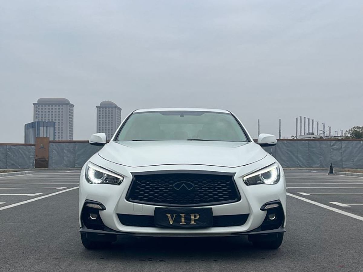 2019年12月英菲尼迪 Q50L  2018款  2.0T 舒適版 國(guó)VI