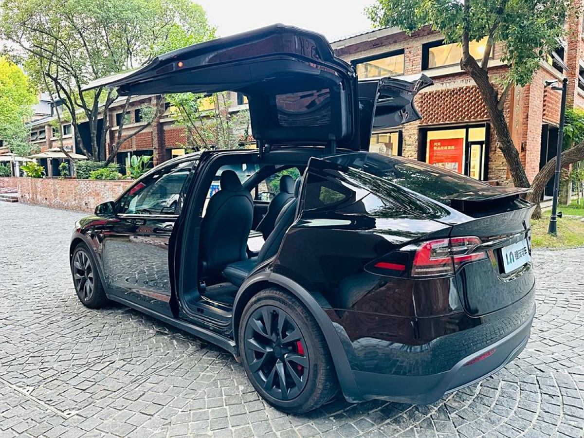 特斯拉 Model X  2023款 三電機(jī)全輪驅(qū)動(dòng) Plaid版圖片