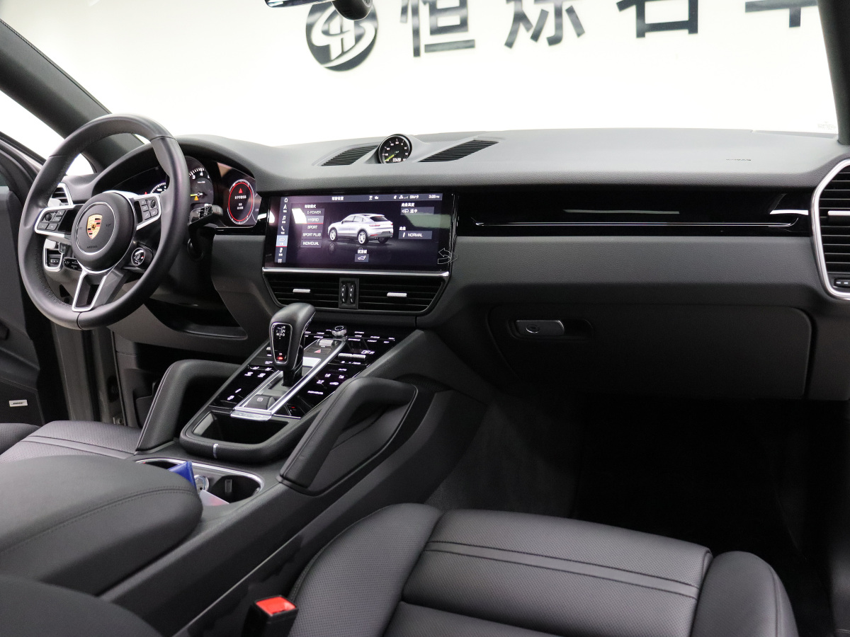 保時捷 Cayenne新能源  2020款 Cayenne E-Hybrid Coupé 2.0T圖片