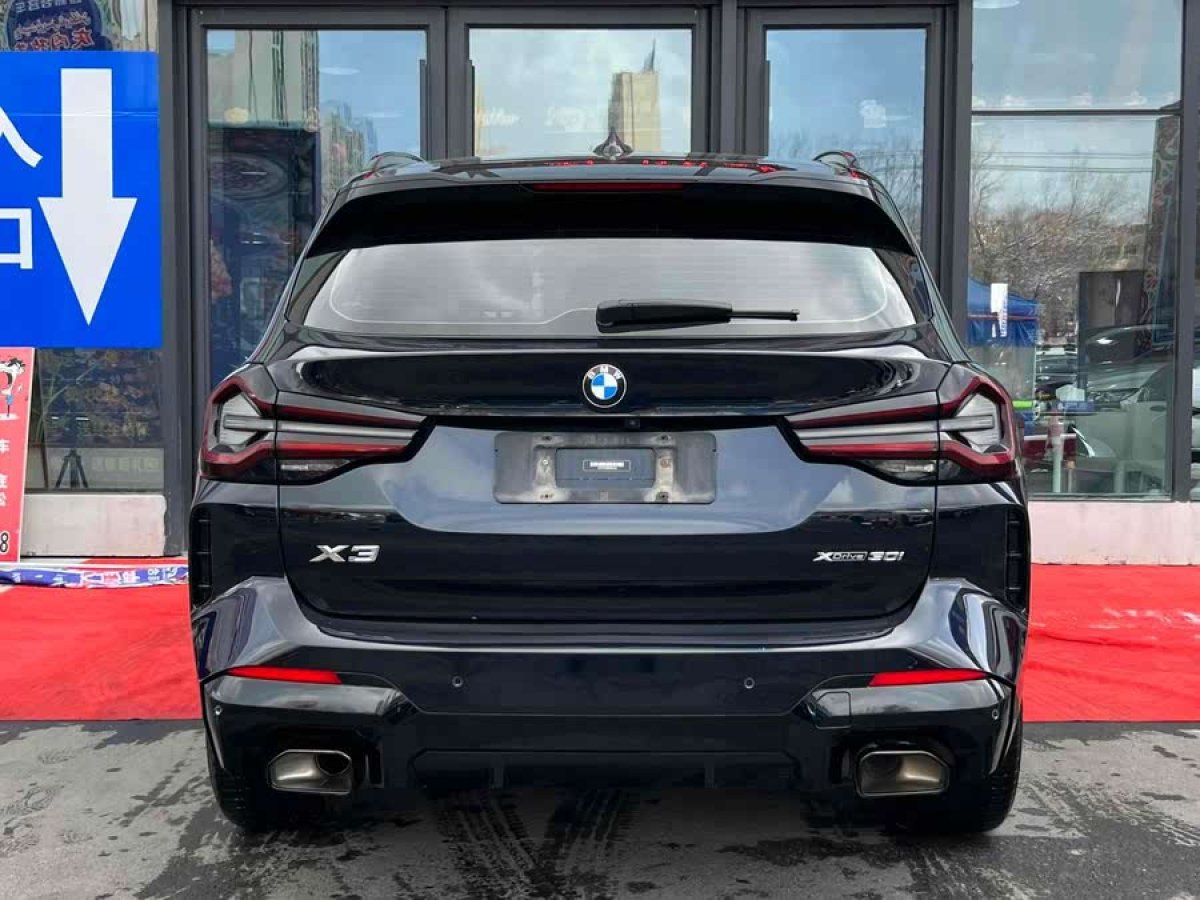 寶馬 寶馬X3  2022款 改款 xDrive30i 領(lǐng)先型 M曜夜套裝圖片