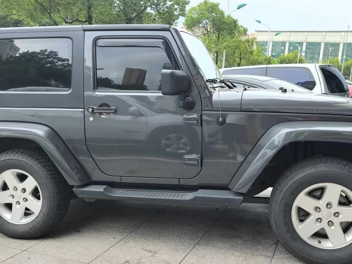 Jeep 牧馬人  2012款 3.6L Rubicon 兩門版圖片